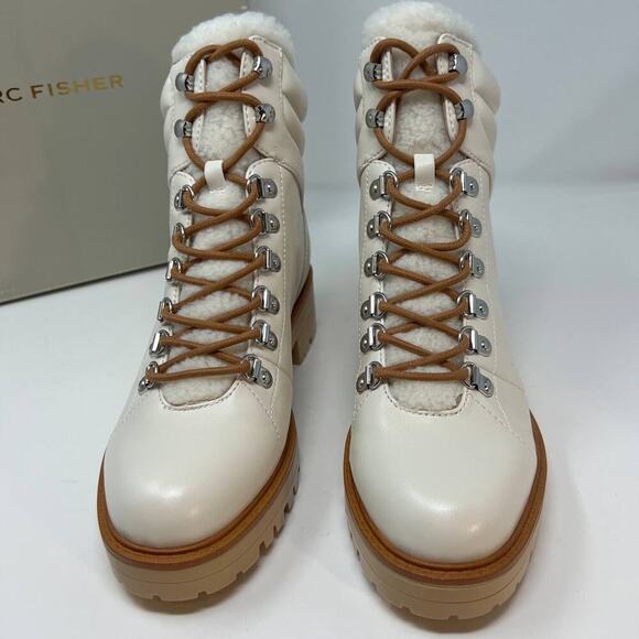 New In Box Marc Fisher Women's Mallie3 Leather Combat Boots Size 8.5 - Picture 3 of 11